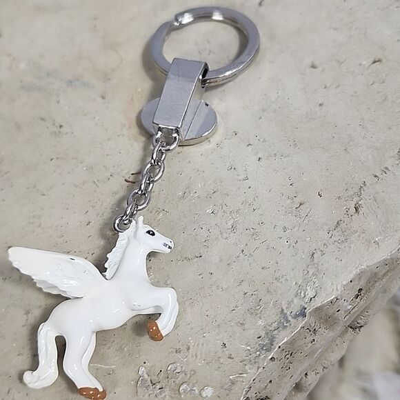 Vintage D Day Pegasus Bridge Keychain - Picture 4 of 4